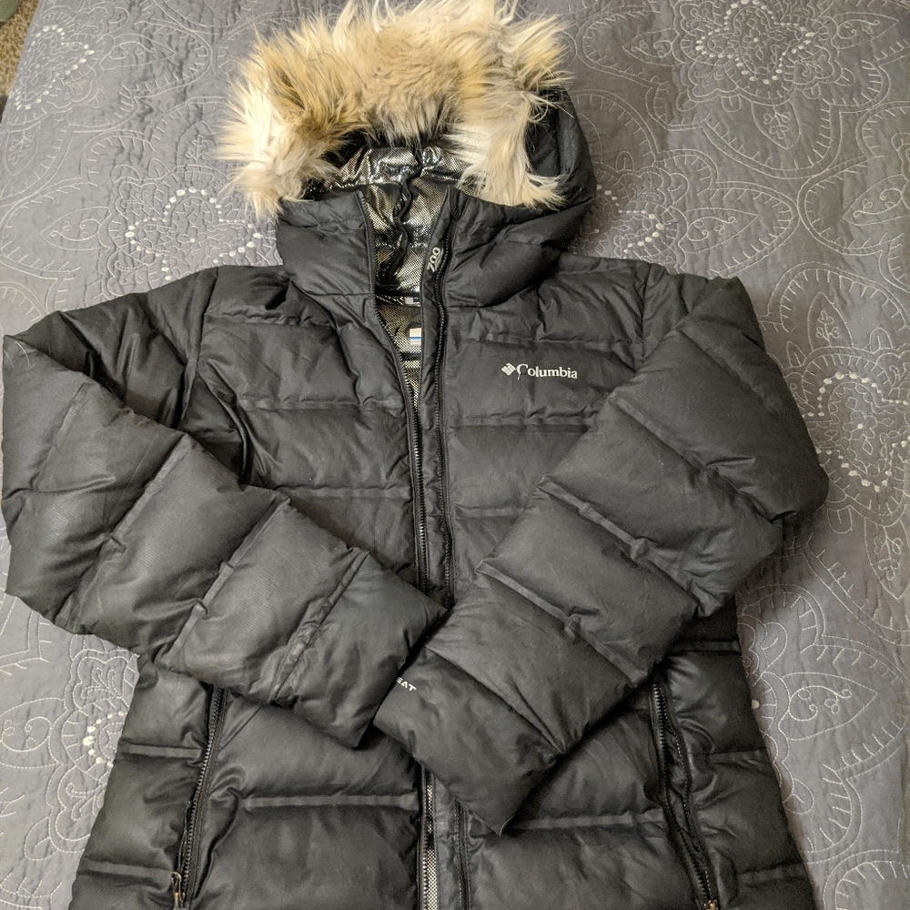 Women's Columbia down winter jacket